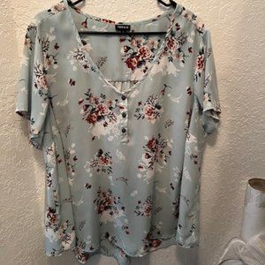 Torid Womens top plus size 2x